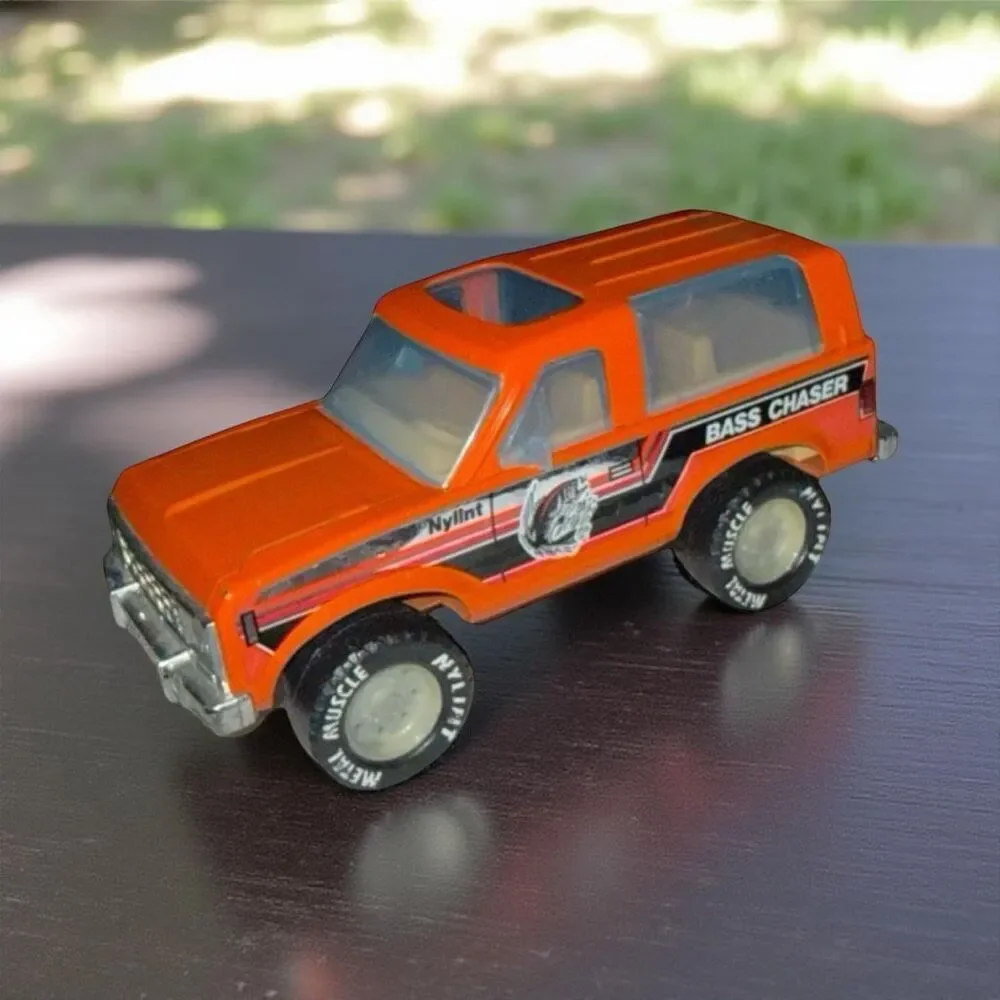 Vintage 80s Nylint Ford Bronco Truck Pressed Steel Bass Chaser Orange 8”